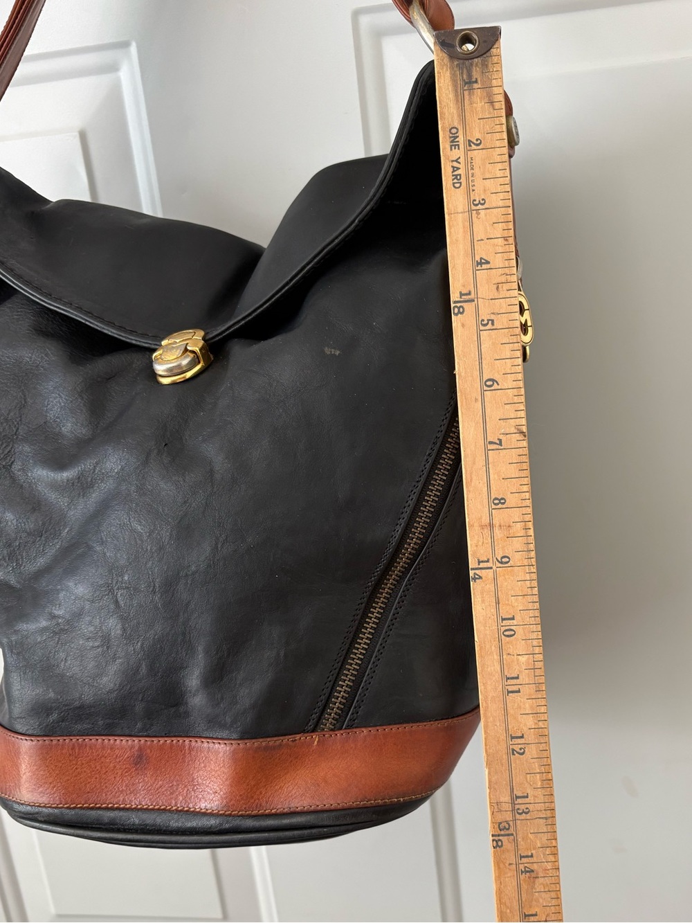Marino Orlandi Black and Brown Leather Bucket Shoulder Bag with Gold Hardware - Picture 2 of 13